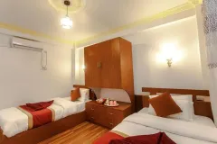 Twin-shared-room-Yoga-home
